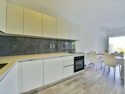 Apartment Novi Lux