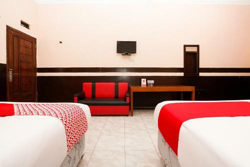 Hostal Oyo 1048 Rahayu Bromo Hotel