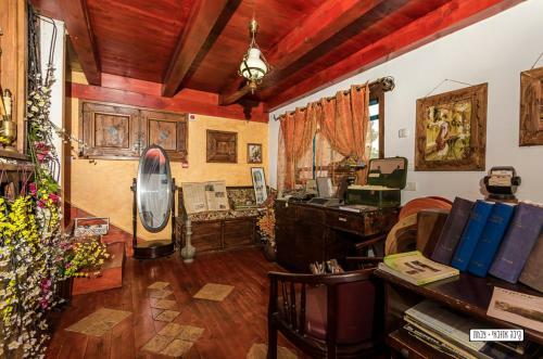 Hostal Odem Habar