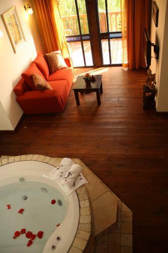 Lodge Suzanna In Odem