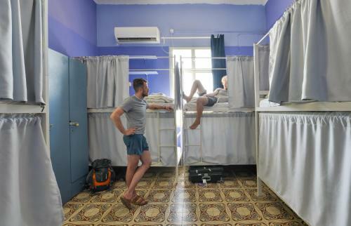 Roger�s Hostel Tel Aviv (Age 18-45)