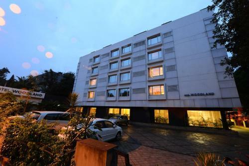 Hotel Woodland