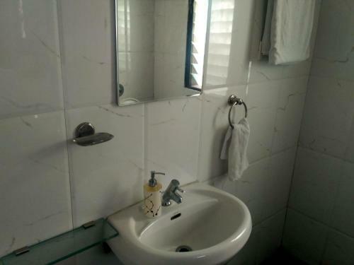 Easystayy Service Apartment