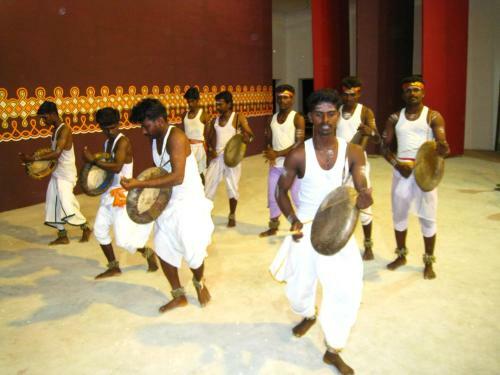 Hotel Kadambavanam Ethnic Village Resort