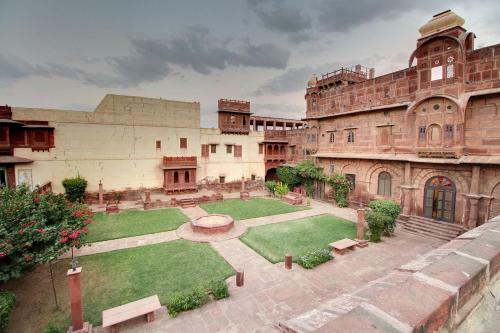 Hotel The Fort Pokaran