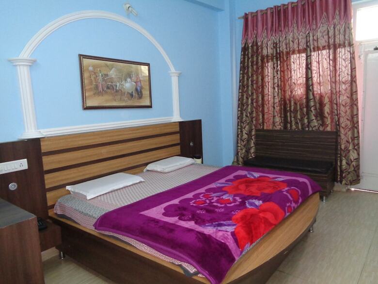 Hotel Ishan