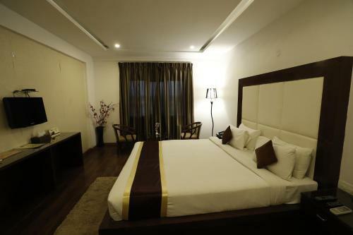 Hotel The Sai Leela