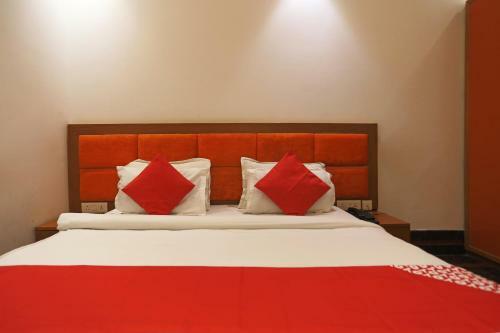 Hotel Oyo 15183 Jjk Home Stay