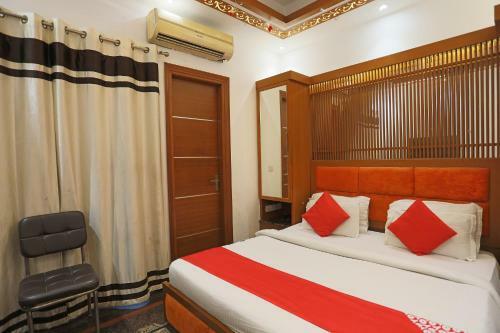 Hotel Oyo 15183 Jjk Home Stay