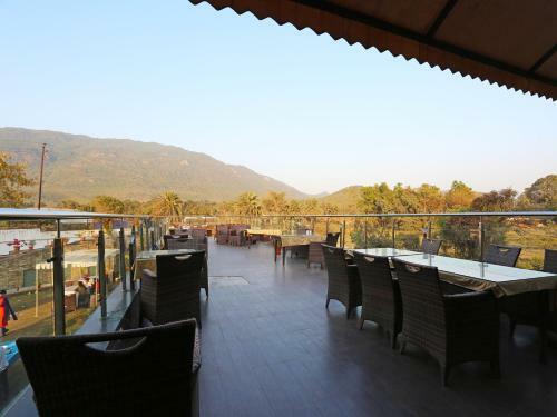 Hotel Golden Leaf Resort