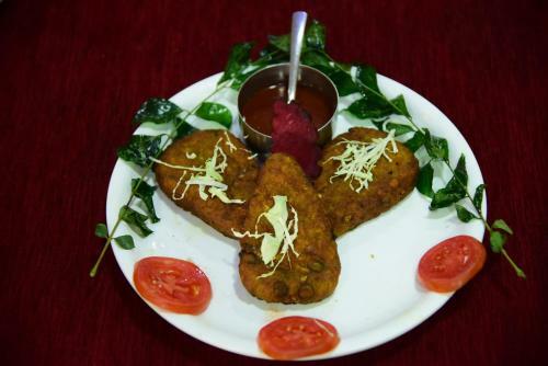 Hotel Pranav International