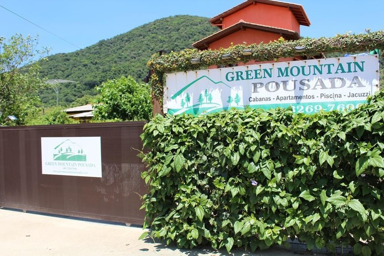 Hostal Green Mountain Pousada