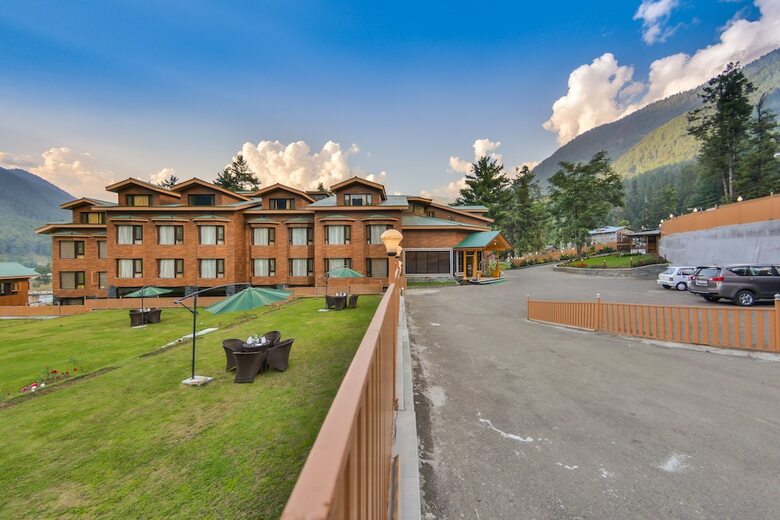 Hotel Royal Hillton Pahalgam