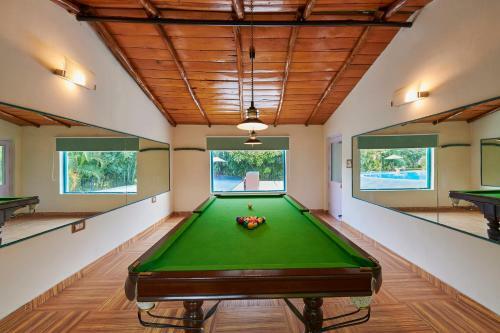 Hotel Acorn Hideaway Resort & Spa