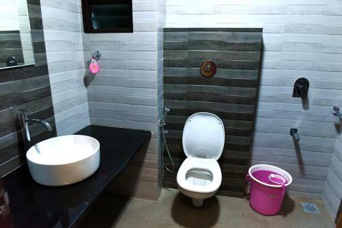 Hotel Nandanavana Hospitality And Services