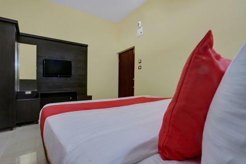 Hotel Oyo 26801 Ss Residency