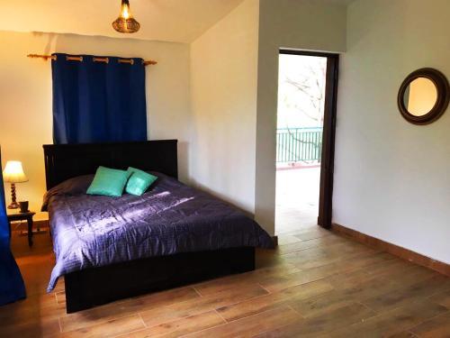 Villa Pinewood Cottage - Your Home Amidst Nature