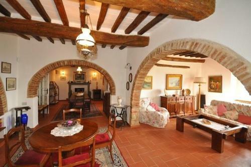 Monte San Savino Villa Sleeps 10 Pool Wifi