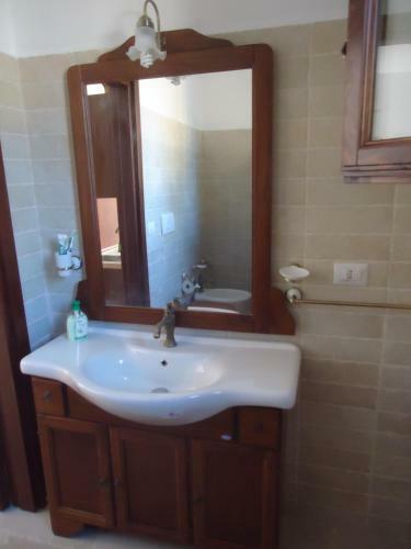 Trull Of Paradise With Pool-white Ostuni-puglia