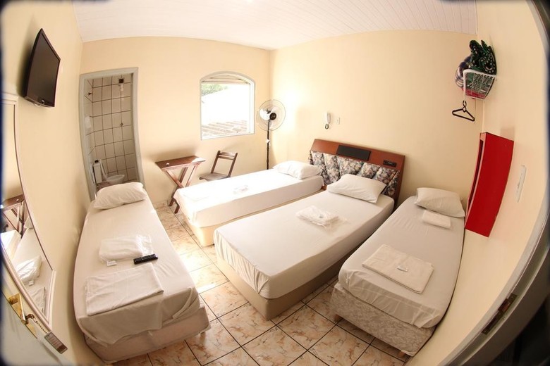 Hotel Dona L�