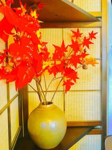 Local Hakozaki Apartment 31