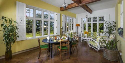 Taylor's Hill Boutique Hotel