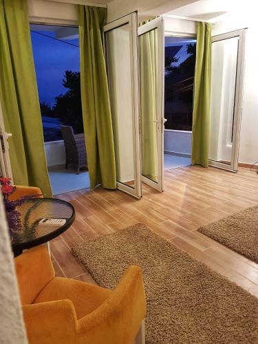 Apartments Maestro