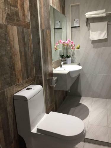 Hotel Meriton Inn