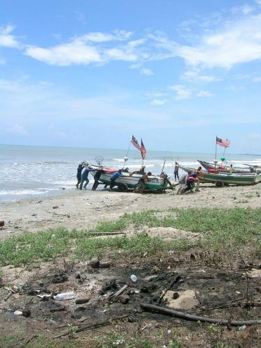 Hostal Cempaka Beach Resort