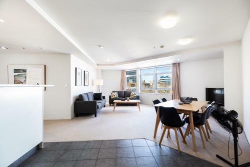 Luxury Apartment Hobson Gardens