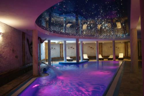 Hotel Kryszta? Conference & Spa