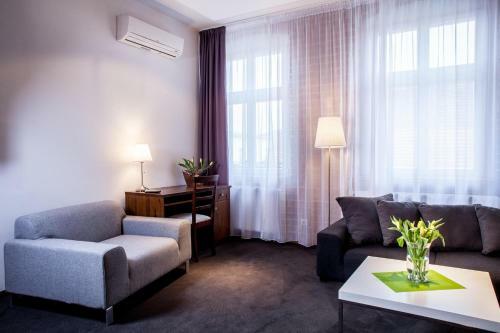 Apartamenty Che?mi?skie