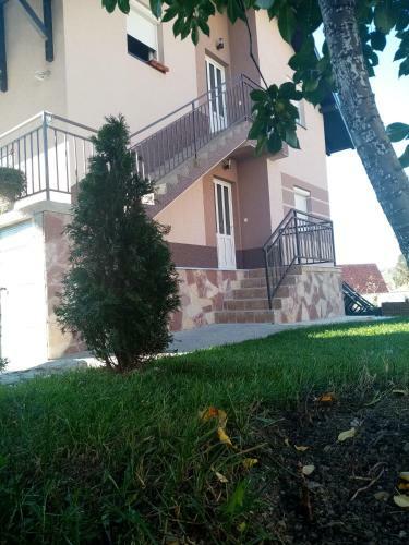 Apartamento Sme?taj Zlatar Arena
