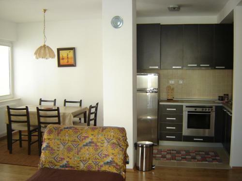 Apartments Belji?
