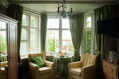 Hostal Russko-frantsuzsky Hotel Chastny Vizit