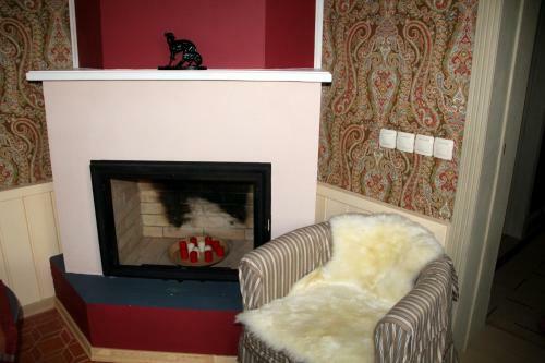 Hostal Russko-frantsuzsky Hotel Chastny Vizit