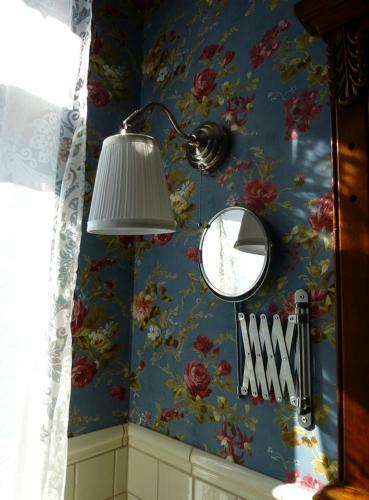 Hostal Russko-frantsuzsky Hotel Chastny Vizit