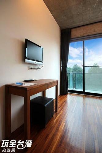 Erchuan Lakeside Cafe Guesthouse