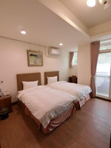 Posada Long Zhi Yue Hotel