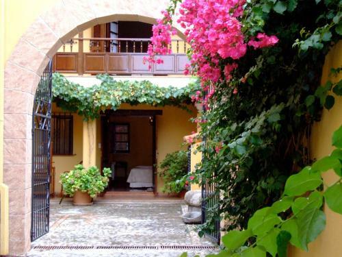 Villa Vicu�a Wine & Boutique Hotel