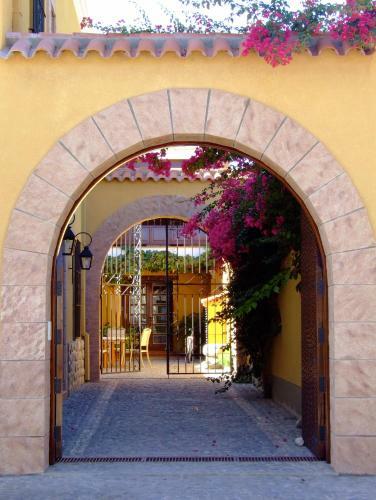 Villa Vicu�a Wine & Boutique Hotel