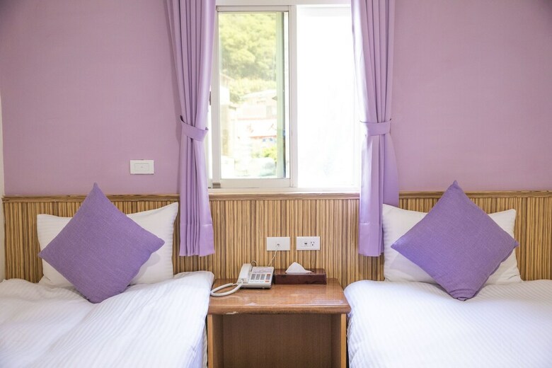 Bed & Breakfast Holiday Hotel