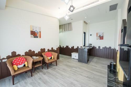 Shangri Longluan Lake One B&B