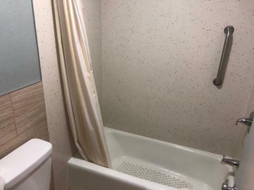 Motel Travelers Inn