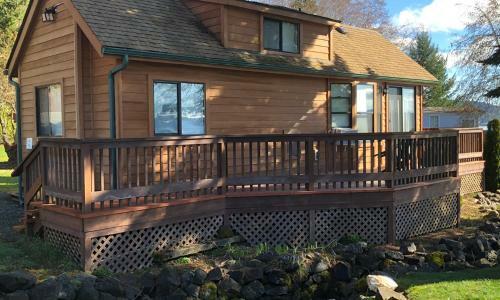 Motel The Waterfront At Potlatch