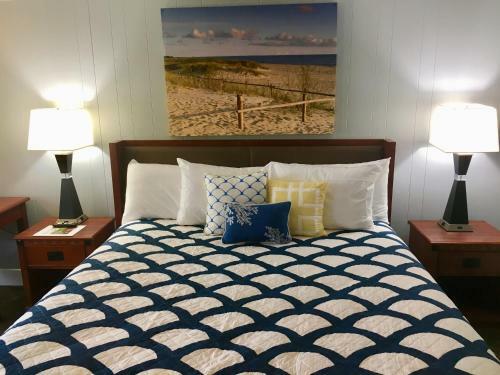 Hotel Elk Rapids Lakeshore Inn