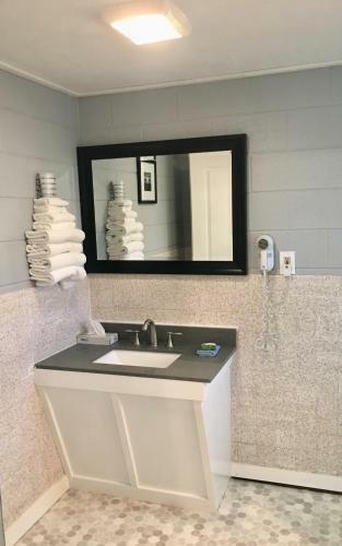 Hotel Elk Rapids Lakeshore Inn