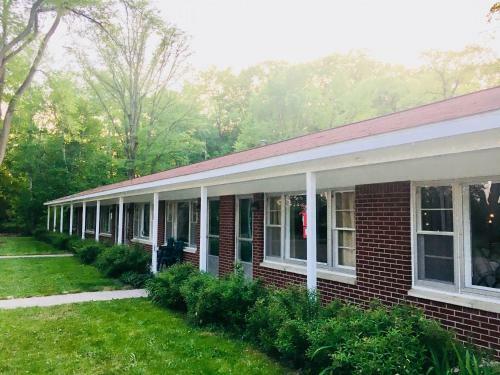 Hotel Elk Rapids Lakeshore Inn