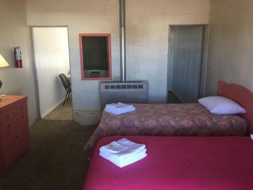 Lodge Delight's Hot Springs Resort