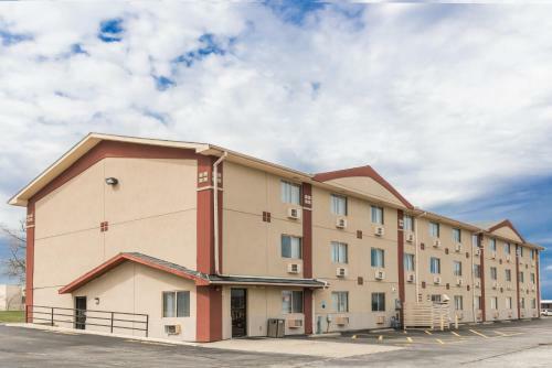 Hotel Super 8 By Wyndham Bloomington